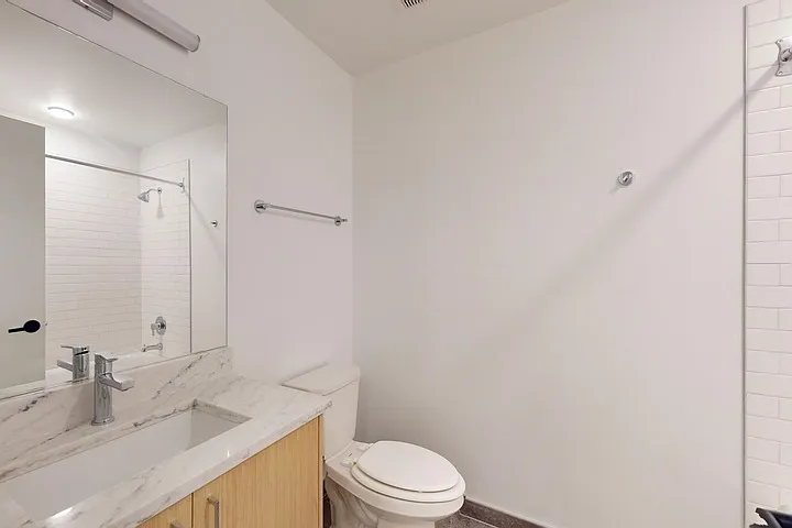 5339-5345 S. Woodlawn Avenue — Photo 21