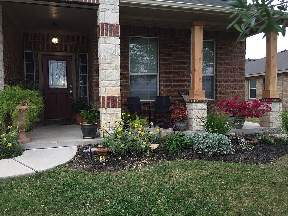 Front porch- peaceful 