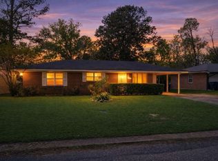 1129 Cloverdale Dr, Shreveport, LA 71118