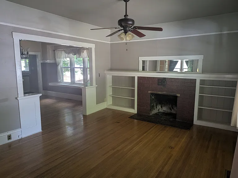 1211 W 14th Ave — Photo 2