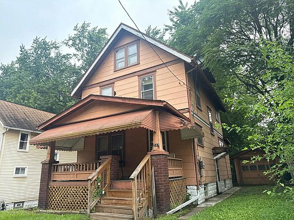 2nd image of 243 Dayton Pl