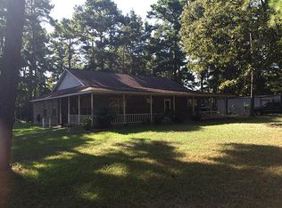 141 Colquitt Rd, New Waverly, TX 77358