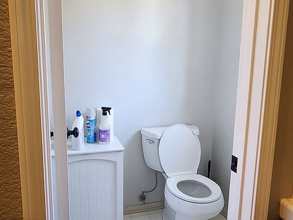 4th image of 20567 Nathan Dr