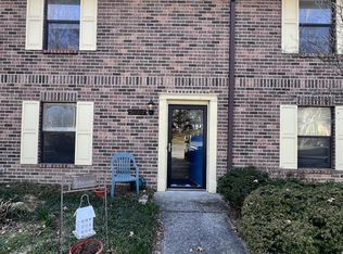 1319 Francis Station Dr, Knoxville, TN 37909