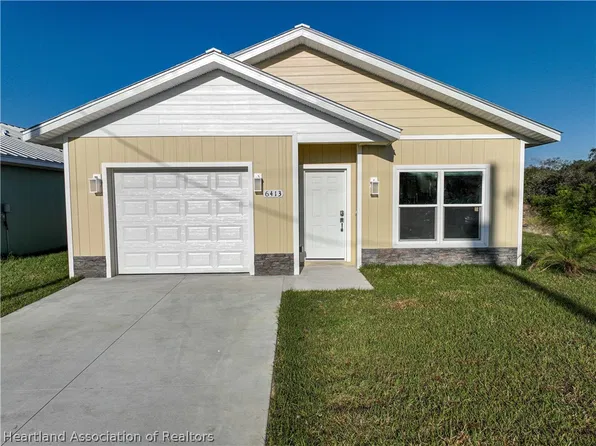 6413 Okinawa Ave, Sebring, FL 33870