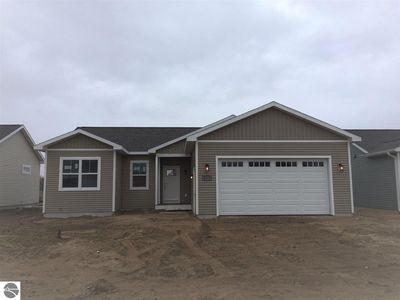 6070 Rosefield Ct, Traverse City, MI, 49684