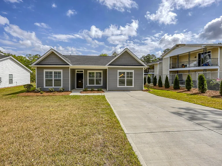 6640 Satchel Ford Rd — Photo 22