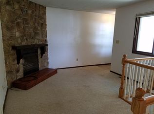 216 Westgate Ave, Cedar Falls, IA 50613