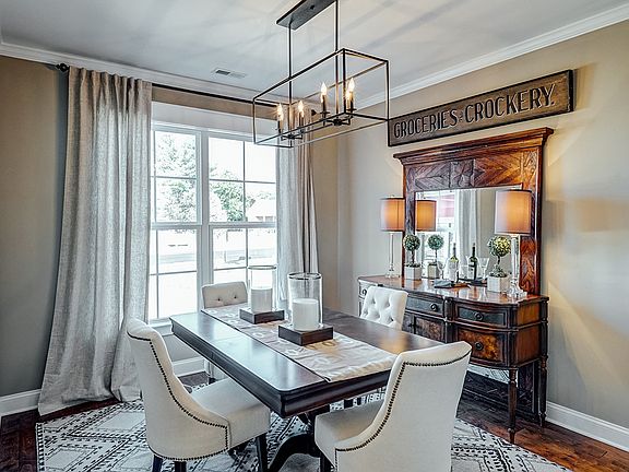 Treyburn II Dining Room