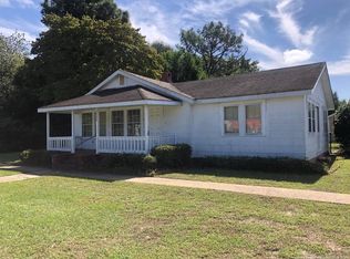 3533 Cumberland Rd, Fayetteville, NC 28306