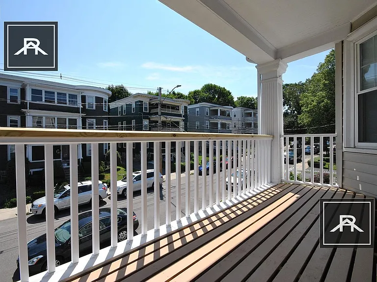 39-41 Turner St #2 — Photo 3