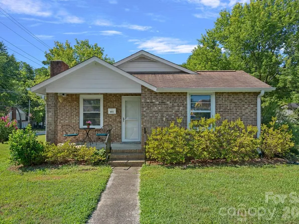 601 W Main St, Dallas, NC 28034