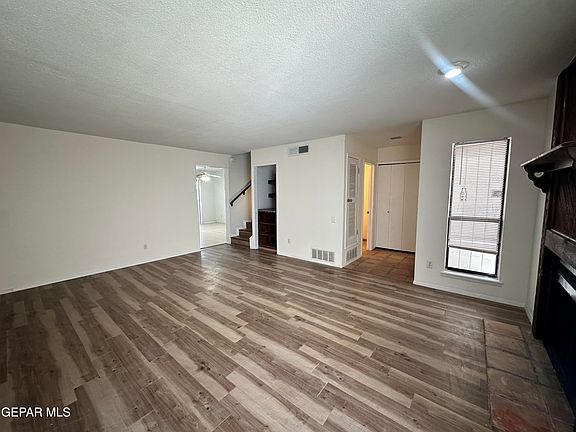 5th image of 336 Villa Canto St