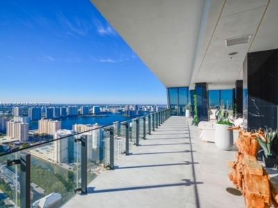 17141 Collins Ave Unit 3602, Sunny Isles Beach, FL, 33160
