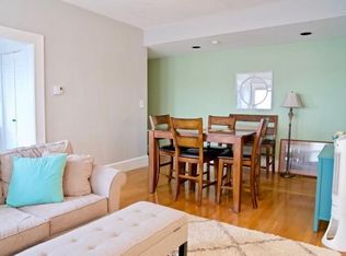 859 Beacon St #62, Boston, MA 02215