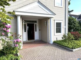 51 Forest Ave, Greenwich, CT