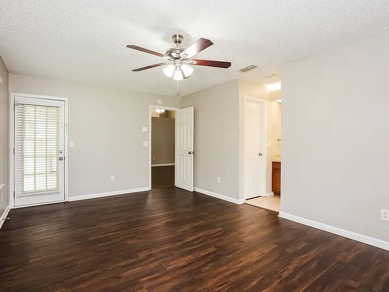 9260 Topohill Ct — Photo 11