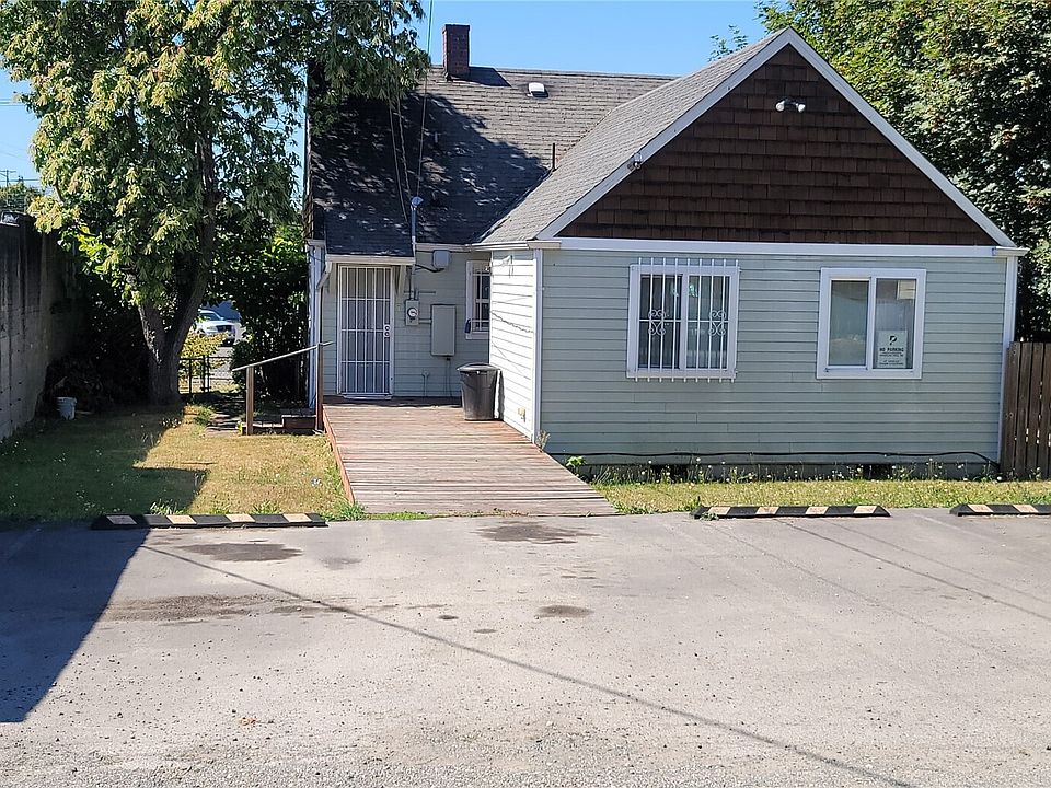 2nd image of 4631 Pacific Avenue