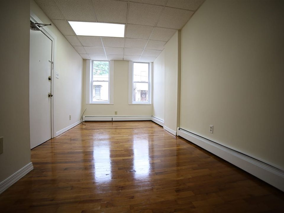 2nd image of 14 Sherman Ave #1L