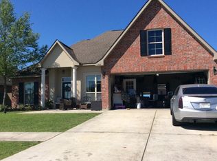 206 Jenci Dr, Broussard, LA 70518