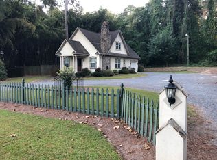 230 W Illinois Ave, Southern Pines, NC 28387