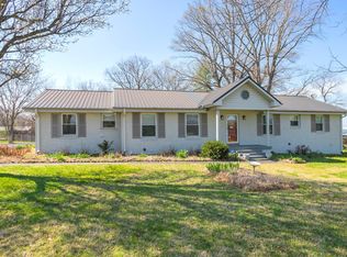 1210 Hillakes Ln, Lebanon, TN 37090