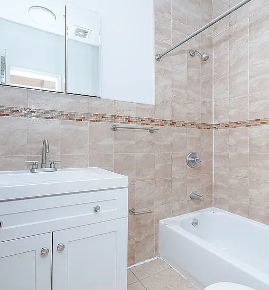 68 Covert St #3B — Photo 3