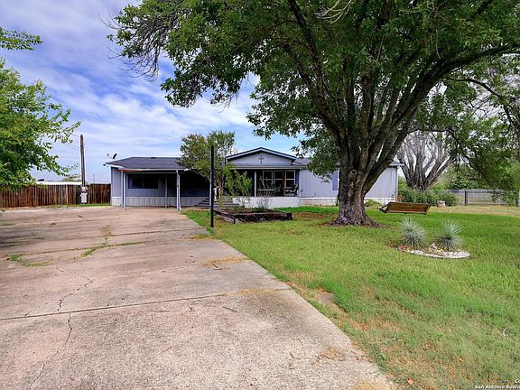 2nd image of 15119 PIONEER WAY