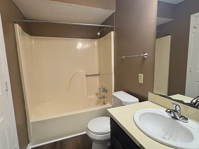 3 Kim Ct #2 — Photo 16