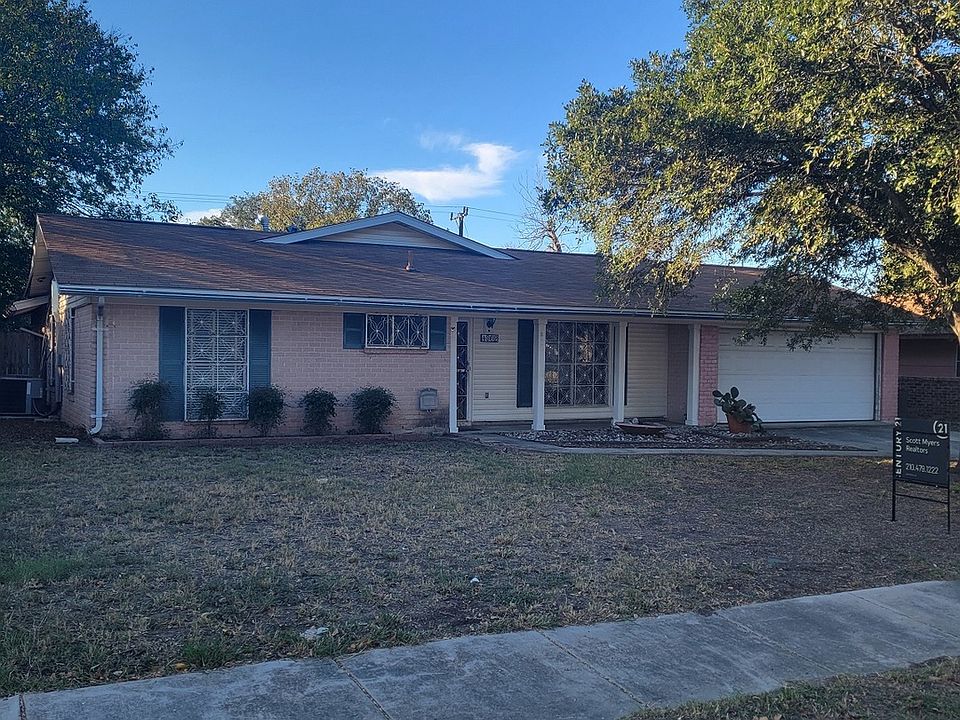 1st image of 4302 HALL PARK DR