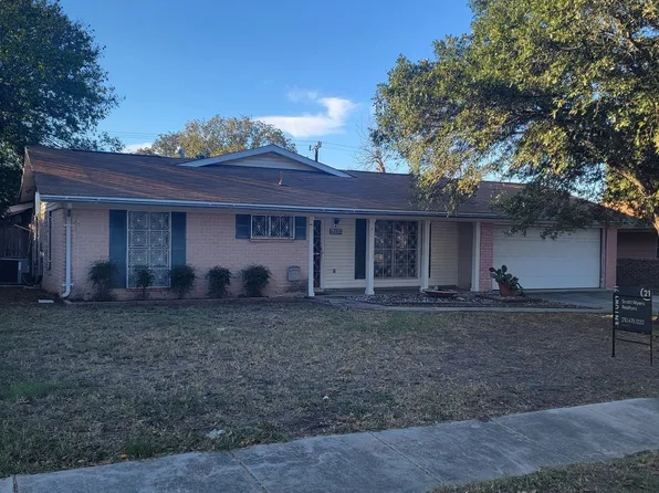 4302 HALL PARK DR, San Antonio, TX 78218