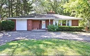 596 Dundee Rd photo 1