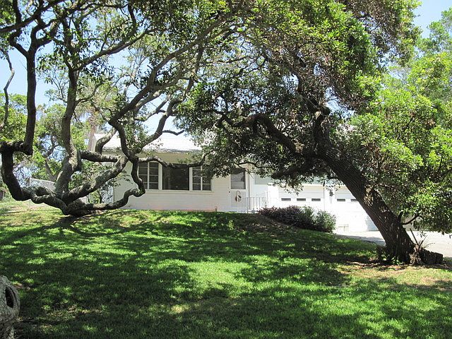 1st image of 2307 S Peninsula Dr