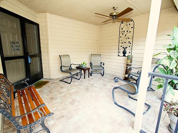 3rd image of 11734 Ridgeview Ln