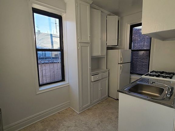 3rd image of 30-75 34th St #1H