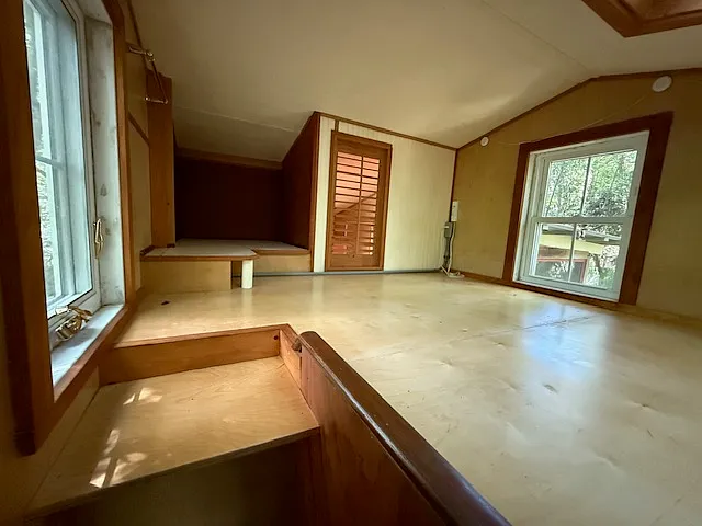 408 SE 138th Ave — Photo 7