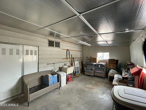 4th image of 340 W MORRIS Drive