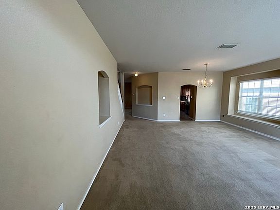 3rd image of 21114 Villa Valencia
