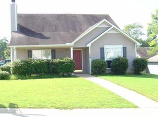 423 Laurel Woods Trce, Helena, AL 35080