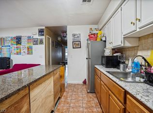 94 Summer Ave, Newark, NJ 07104