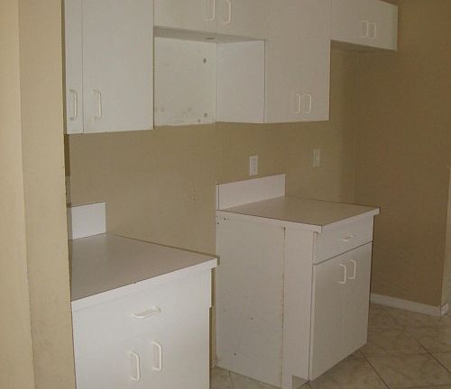 5th image of 404 SW Alcan Dr