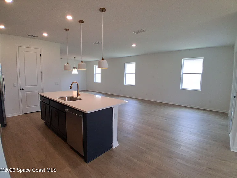 4362 Dockyard Dr — Photo 8