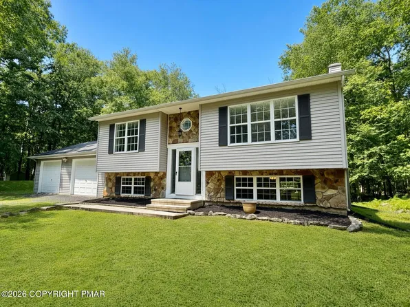 3626 Bristol Cir W, East Stroudsburg, PA 18302