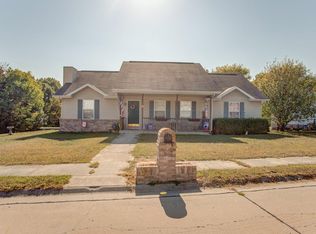 300 Nellies Rdg, Valmeyer, IL 62295