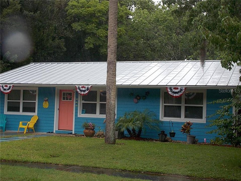 1st image of 822 S Myrtle Ave