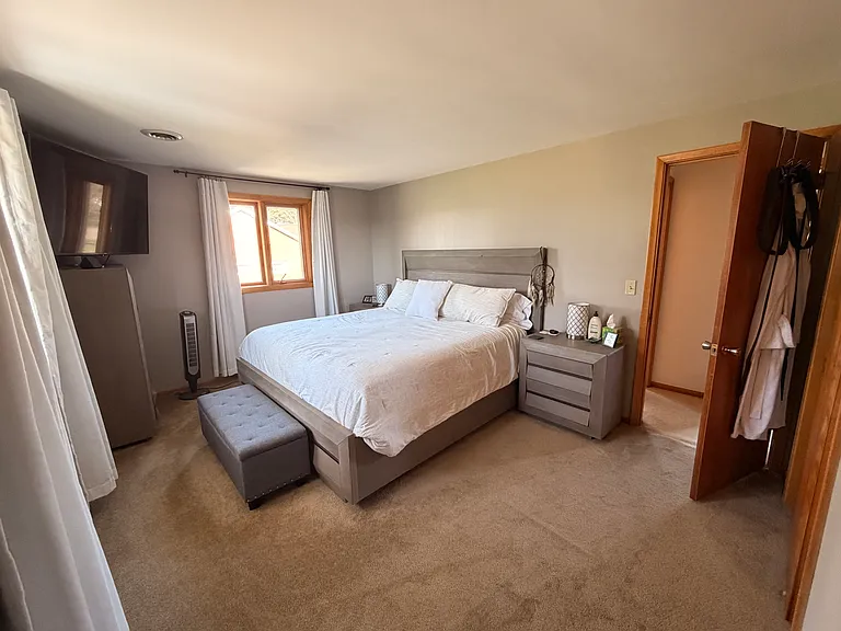 6139 Pickwick Cir NW — Photo 41