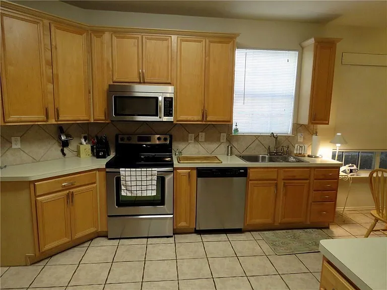7049 Van Gogh Dr — Photo 9