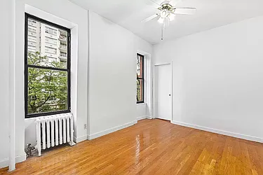 Rented by MOTION New York