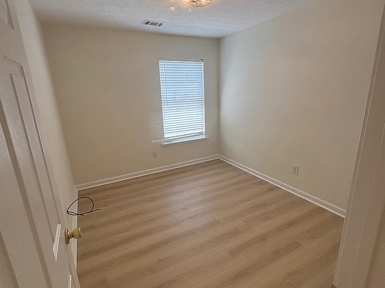 3880 Grovemont Pl — Photo 13