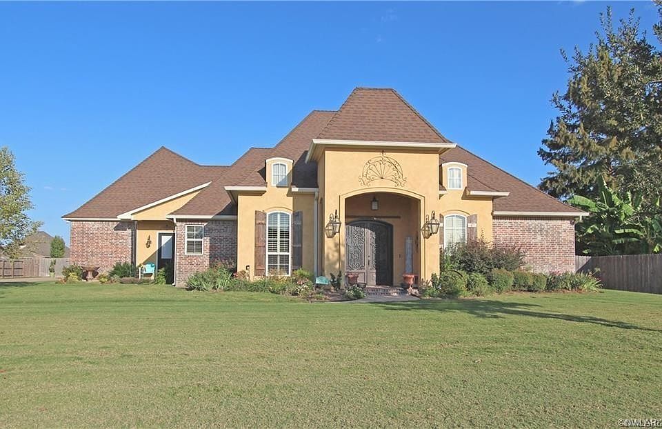 1st image of 410 Kingston Plantation Blvd